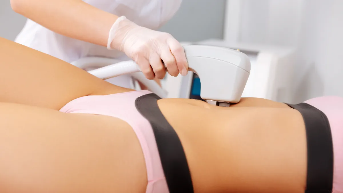 Laseroterapia bikini – czy boli? />